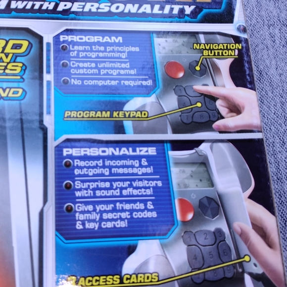 SmartLab Toys Room Defender Programmable Room Security System Learning Toy - Picture 5 of 7